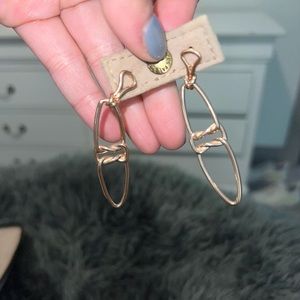 Rose Gold Cable Kendra Scott Earrings